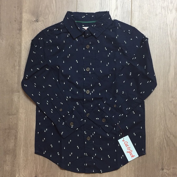 Cat & Jack Boys 6/7 Christmas Button Down Shirt NWT - Picture 1 of 5